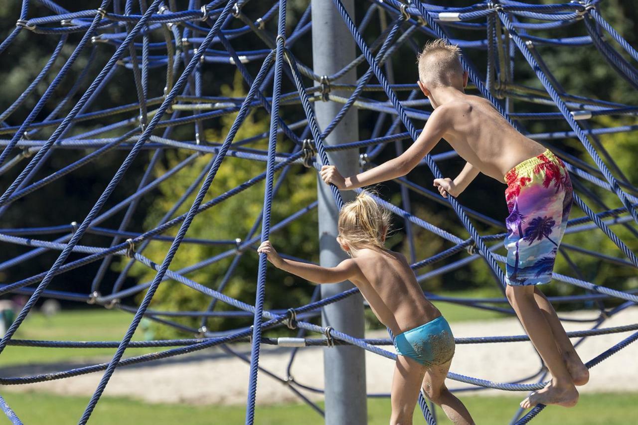 Mb Zeeuwse Mobile Home Hoek Zewnętrze zdjęcie