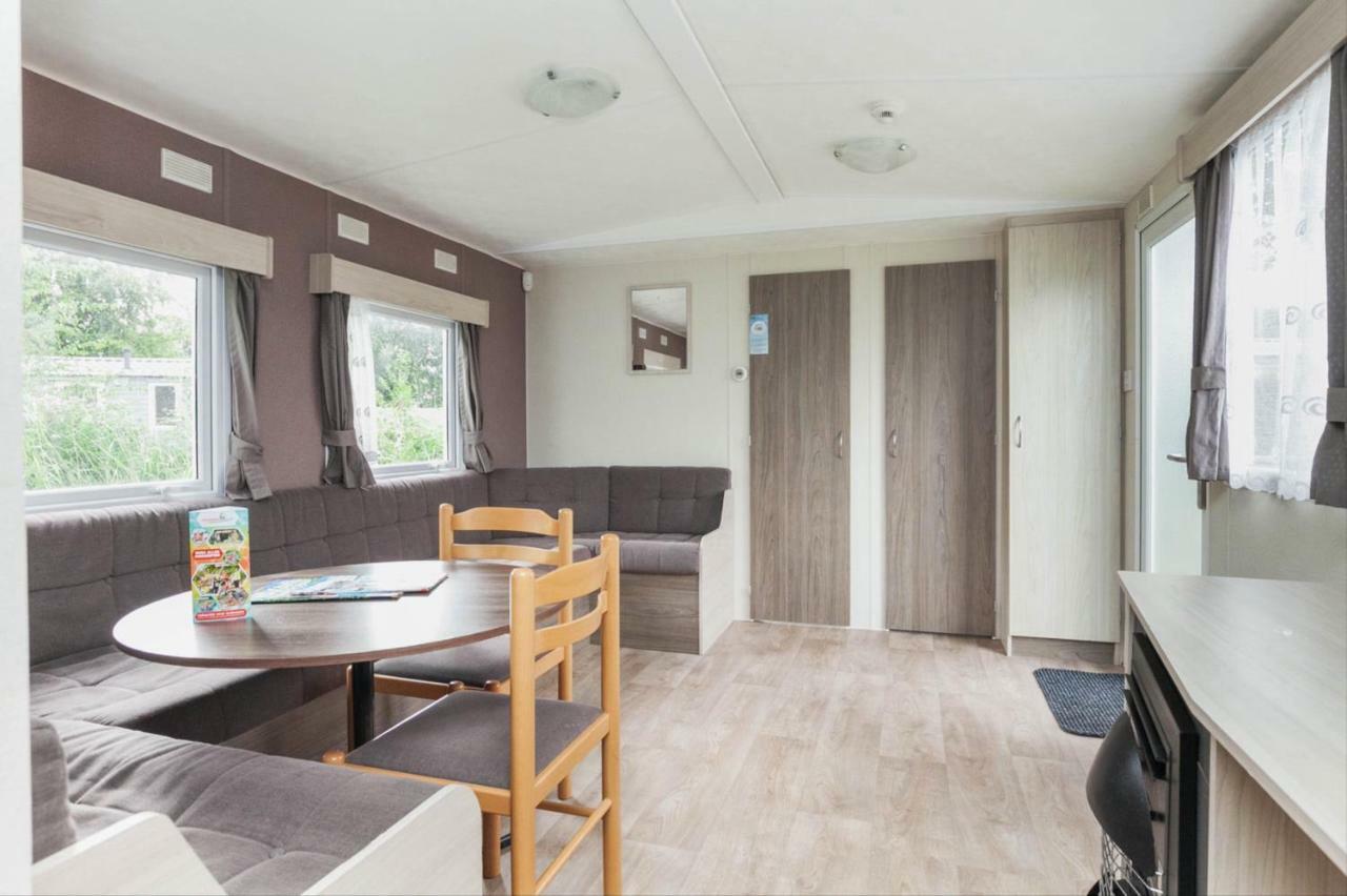 Mb Zeeuwse Mobile Home Hoek Zewnętrze zdjęcie