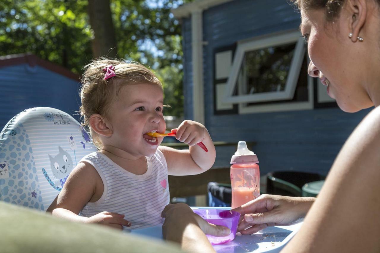 Mb Zeeuwse Mobile Home Hoek Zewnętrze zdjęcie